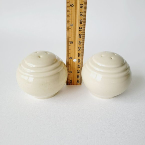 Vintage Pfaltzgraff Cappuccino Salt & Pepper Shaker Beige USA Made Discontinued - Picture 9 of 10